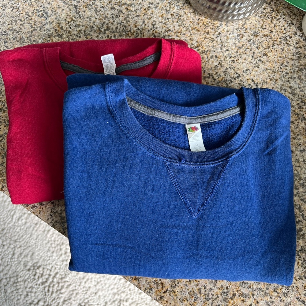 2 Men's Sweaters Blue & Red